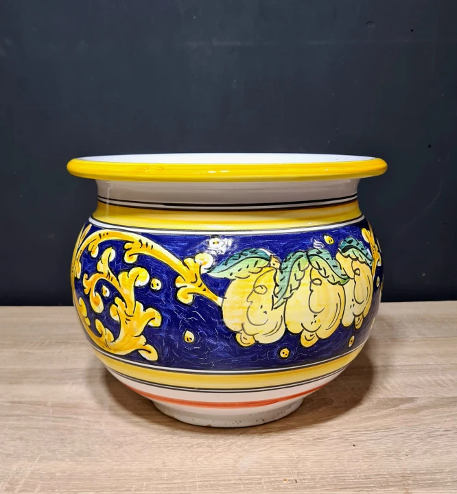 donica ceramiczna recznie malowana 23cm wysokosci, cytryny na granatowym tle z wzorami 2.jpg