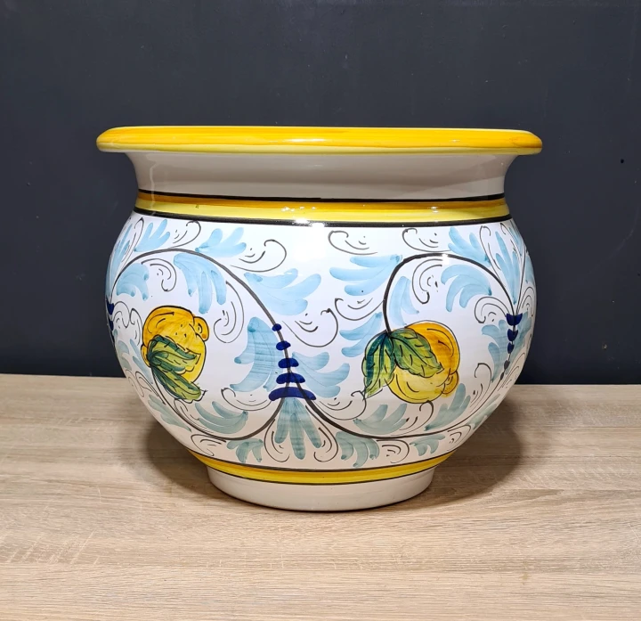 donica ceramiczna recznie malowana 25cm wysokosci. cytryny i blekit.jpg