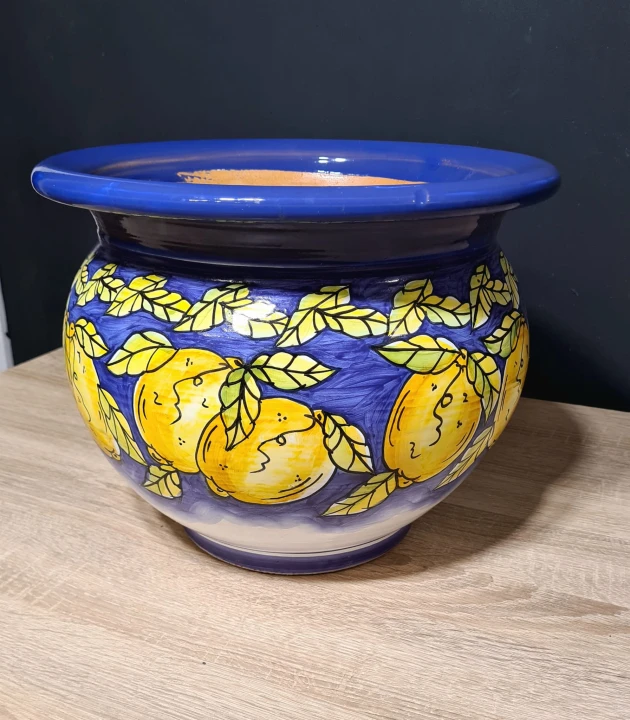 donica ceramiczna recznie malowana 25cm wysokosci. Cytryny na granatowym tle 5.jpg