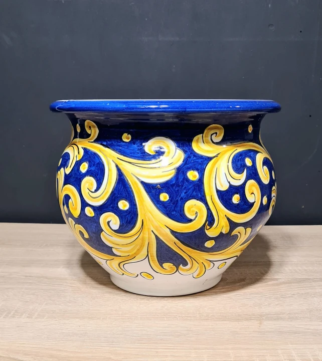 donica ceramiczna recznie malowana 25cm wysokosci. wzory granatowo zlote.jpg