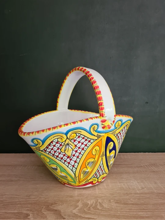 ceramiczny koszyk recznie malowany w sycylijskie wzory 2.jpg