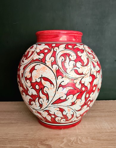 duza ceramiczna donica waza w czerwone wzory.jpg