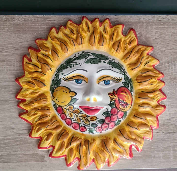 dekoracja wiszaca ceramiczna sycylijskie slonce z granatem.jpg