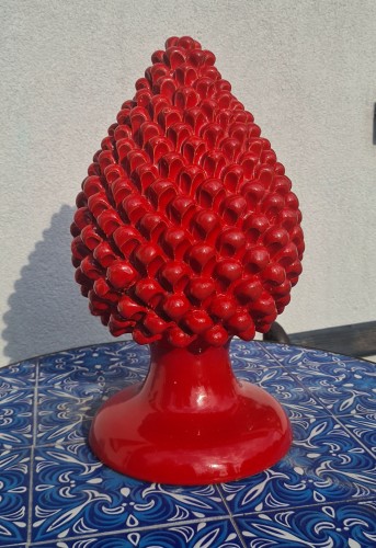 ceramiczna-szyszka-pinia-40cm-XXL-majestatyczna-czerwona-rekodzielo.jpg