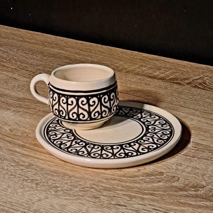 stylowa-ceramiczna-filizanka-ze-spodkiem-tunezyjska-recznie-malowana-2.jpg