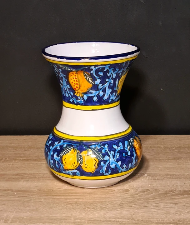 ceramiczny-wazon-wloski-z-recznie-malowanymi-cytrynami-granatowy-25cm.jpg