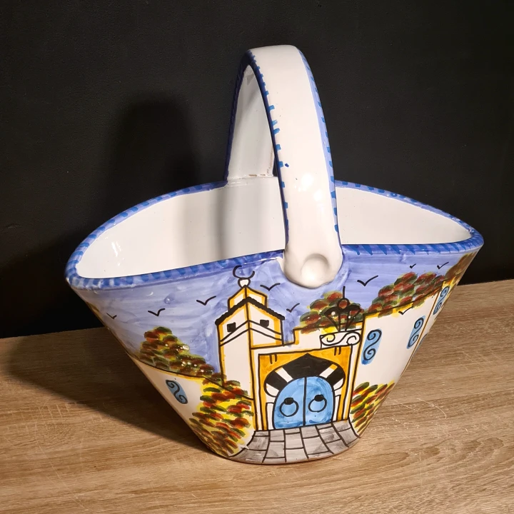 ceramiczny-koszyk-doniczka-recznie-malowany-barwny-z-motywem-miasta-2.jpg