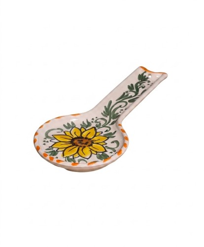 ceramiczna-podstawka-pod-lyzke-z-motywem-kwiatu-tlo.jpg