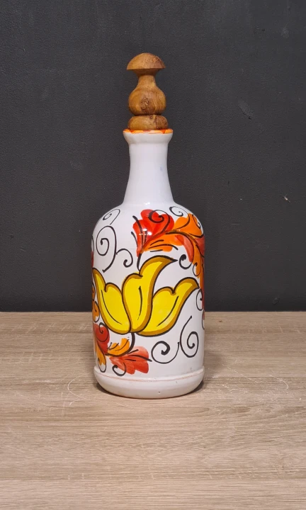 buteleczka-na-oliwe-ceramiczna-sycylijska-z-cytryna-czerwona-front-2.jpg