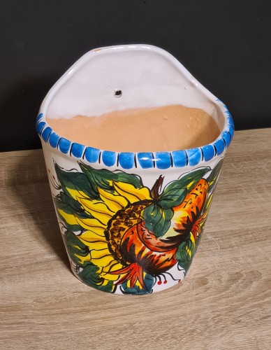ceramiczna-doniczka-wiszaca-scienna-20cm-z-motywem-granatow-slonecznikow.jpg