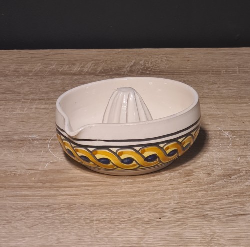 ceramiczna-miseczka-wyciskarka-soku-cytryny-z-dziubkiem-malowana.jpg