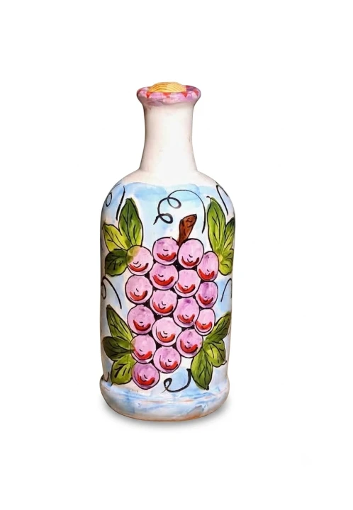 butelka_ceramiczna_na_oliwe_z_winogronami_tlo.png