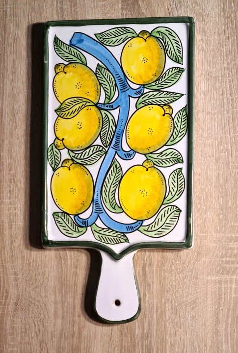 deska_ceramiczna_ozdoba_wiszaca_stojaca_z_cytrynami_up.jpg