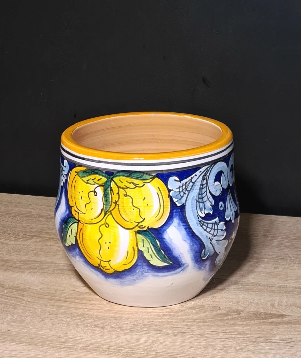 donica_ceramiczna_z_cytrynami_i_niebieskim_wzorem_right.jpg