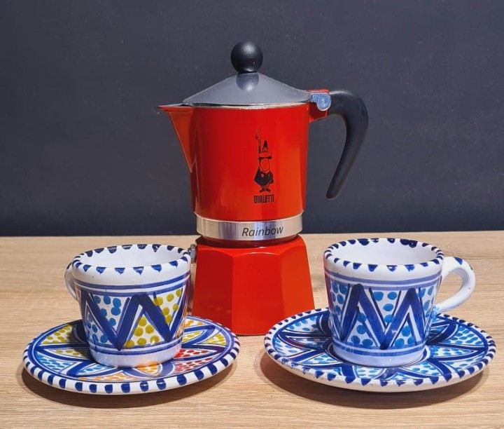 filizanka espresso tunezyjskie wzory kolorowa i niebieska.jpg